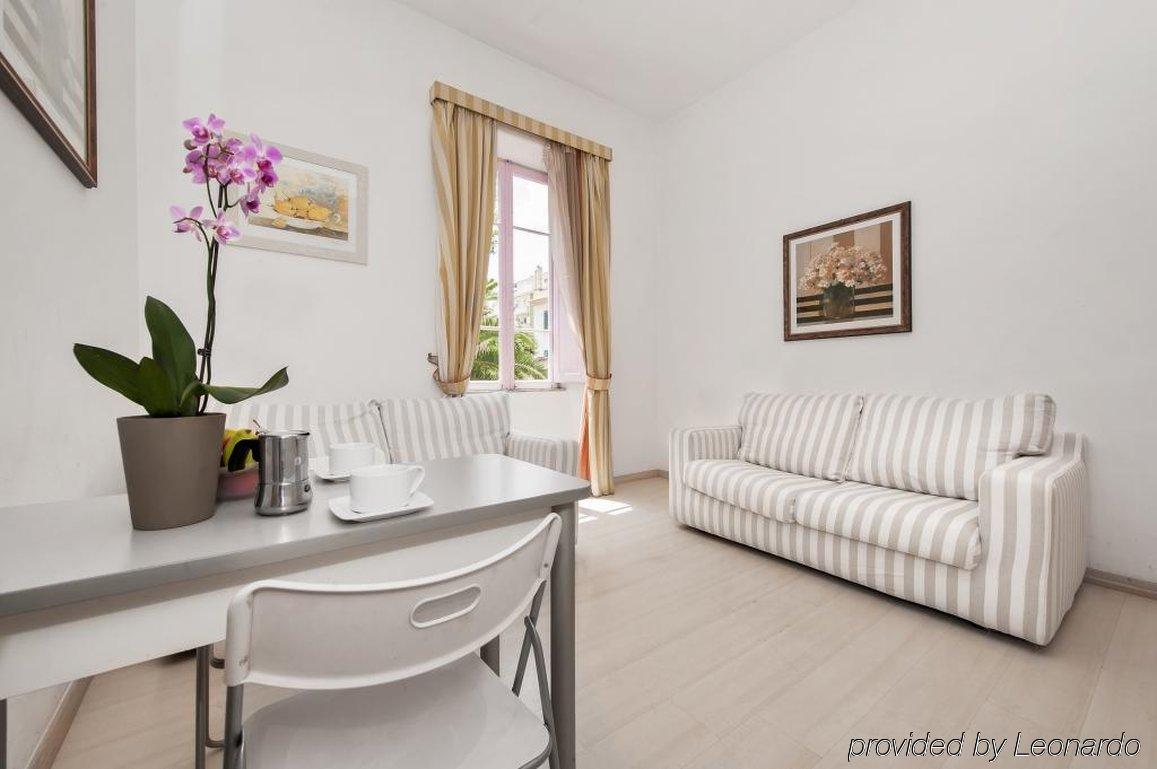 Апарт отель Residenza Maxima Рим Экстерьер фото